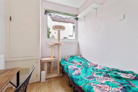 Cedar Court, 2-009.jpg