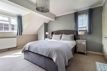 Vicarage Fields 9-026.jpg