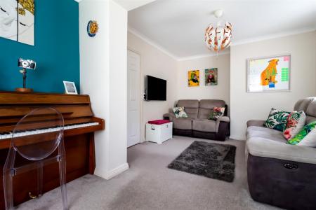 Vicarage Fields 9-005.jpg