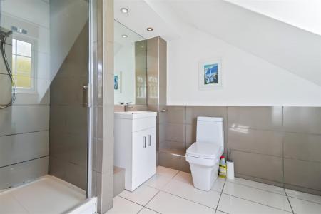 Vicarage Fields 9-028.jpg