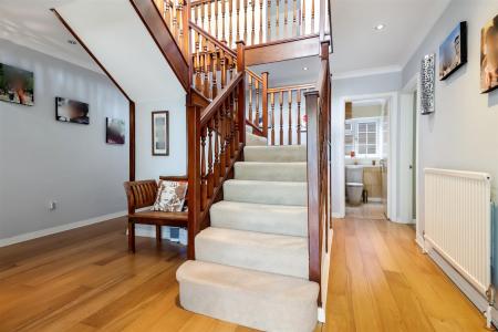 Vicarage Fields 9-007.jpg