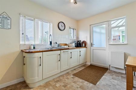 5 Hillview rose-011.jpg