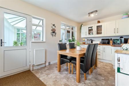 5 Hillview rose-010.jpg