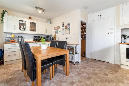 5 Hillview rose-012.jpg