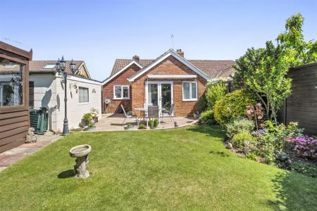 Cuckfield Crescent, 12-016.jpg