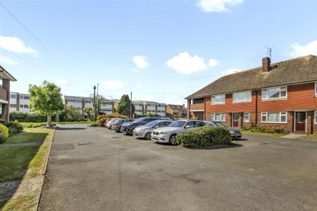 Manor Court, 18_12.JPG