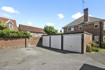 Manor Court, 18_11.JPG