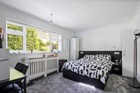 Manor Court, 18_02.JPG