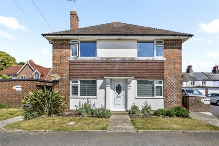 Manor Court, 18_10.JPG