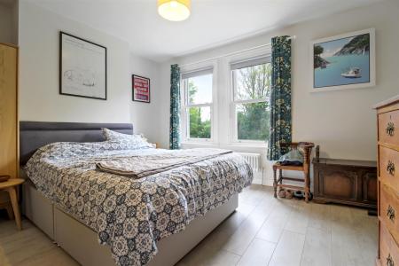 Tarring Road 347-008.JPG