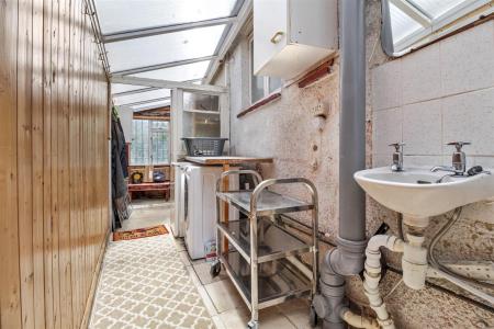 Canterbury Road 83_011.JPG