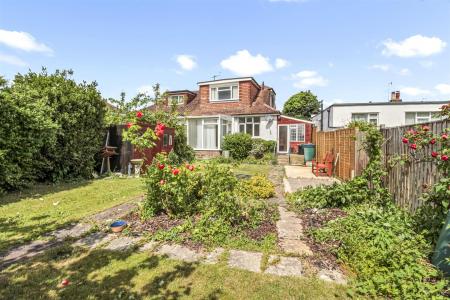 Canterbury Road 83_014.JPG