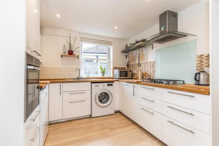 60 Henty Road-23.jpg