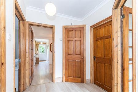 60 Henty Road-10.jpg