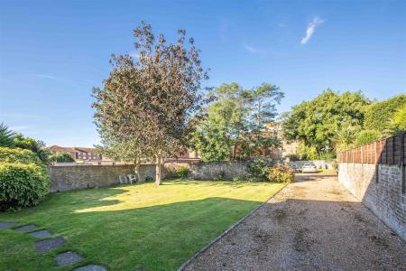 3, 11 Downsview Road-6.jpg