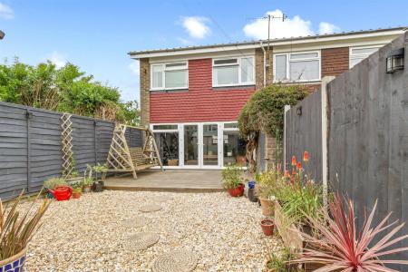 Radnor Close, 19-004.JPG