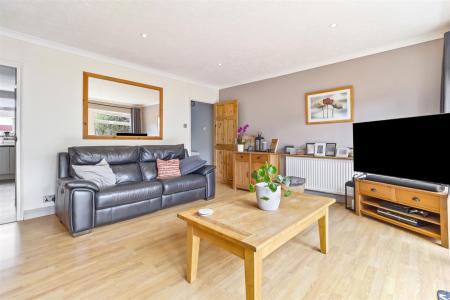 Radnor Close, 19-007.JPG