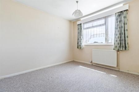 Cedar Close,27-009.jpg