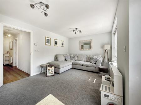 Dafodil Crescent, 7-018.JPG