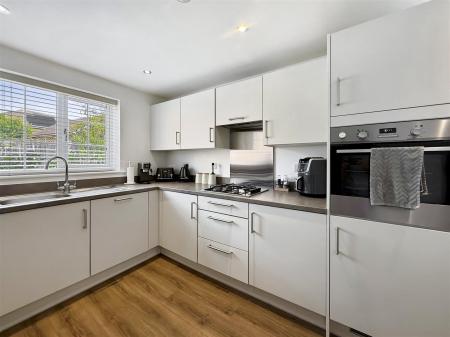 Dafodil Crescent, 7-021.JPG