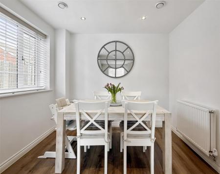 Dafodil Crescent, 7-016.JPG