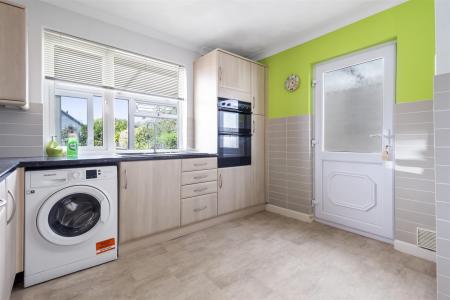 Goring Way 208-012.jpg