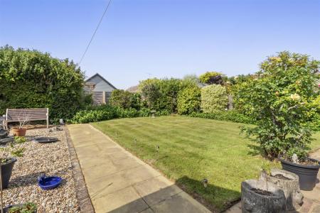 Goring Way 208-015.jpg