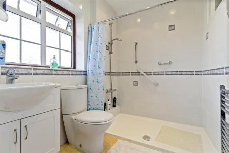 Chelwood Avenue, 28-022.JPG