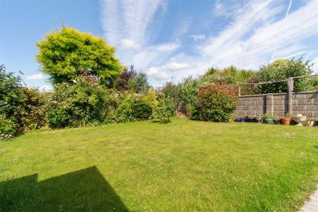 Elgin Drive, 5-012.jpg