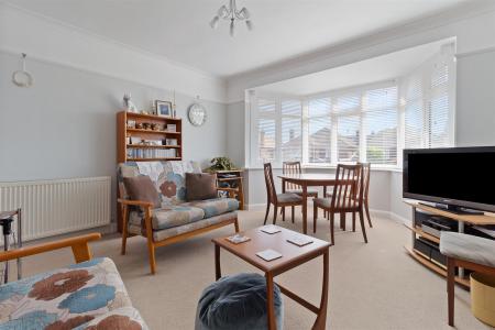 Elgin Drive, 5-002.jpg