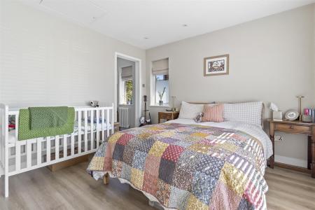 Grenville Road, 18-002.JPG