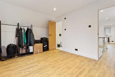 9 Maytree Close-025.jpg