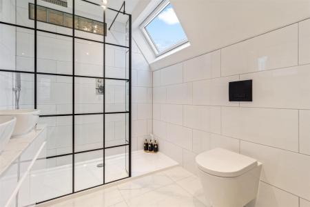 9 Maytree Close-022.jpg