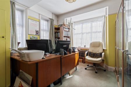 Brook Barn Way, 15-016.jpg