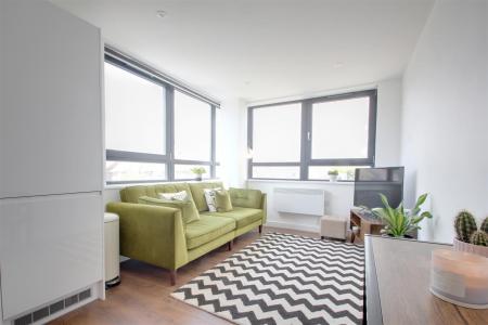 Open Plan Lounge Kitchen