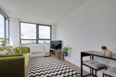 Open Plan Lounge Kitchen