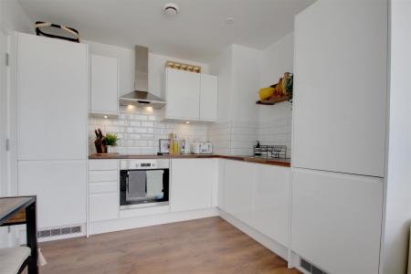 Open Plan Lounge Kitchen