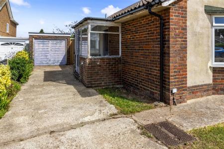 60 Rusper Road-002.JPG