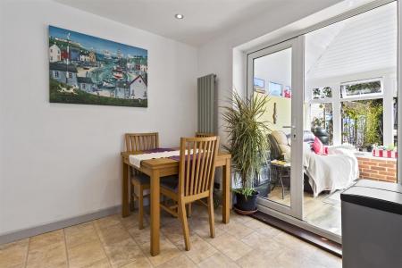 23 Palmerston Avenue-006.JPG