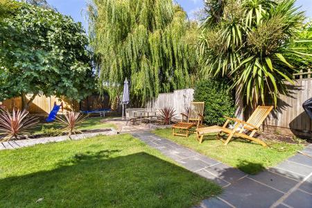 Douglas Avenue, 6-017.JPG