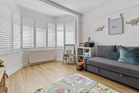 Douglas Avenue, 6-003.JPG