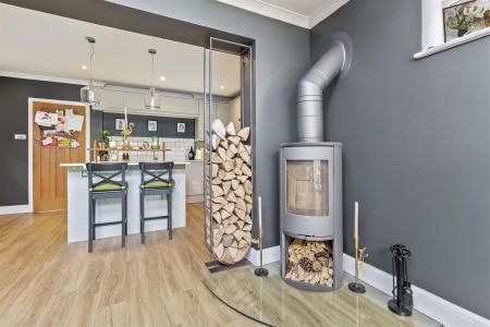 Douglas Avenue, 6-014.JPG