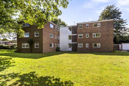 Chatsmore Court, 5_004.JPG