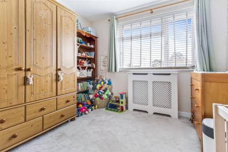 2 Sefton Close_021.JPG