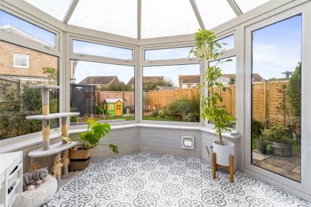 2 Sefton Close_012.JPG