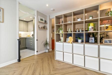 2 Sefton Close_007.JPG