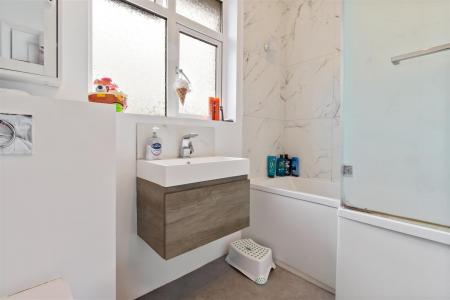 132 St Andrews Road-009.jpg