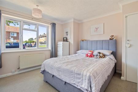 Grenville Ave 12-003.JPG