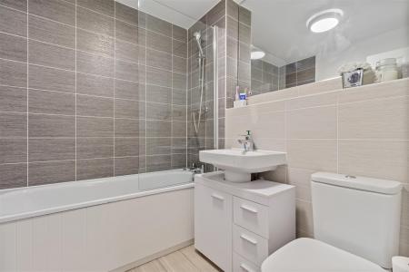 8 Bellflower close-010.jpg