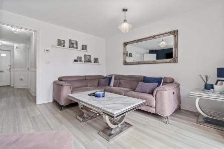 8 Bellflower close-003.jpg